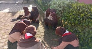 Pramuka SD Negeri 2 Karangmangu Kwarran Purwojati Awali Jumat Pagi dengan Sholat Dhuha, Senam Bersama, dan Aksi Bersih Lingkungan