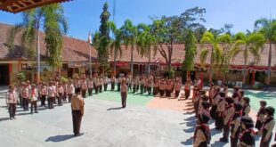 Belajar Disiplin dan Kekompakan, SD Negeri 1 Kalitapen Kwarran Purwojati Latih Dasar-Dasar PBB dalam Ekstrakurikuler Pramuka