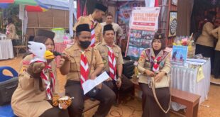 Dongeng Boneka Tangan Tiga Bahasa Ramaikan Stand Kwarran Purwojati
